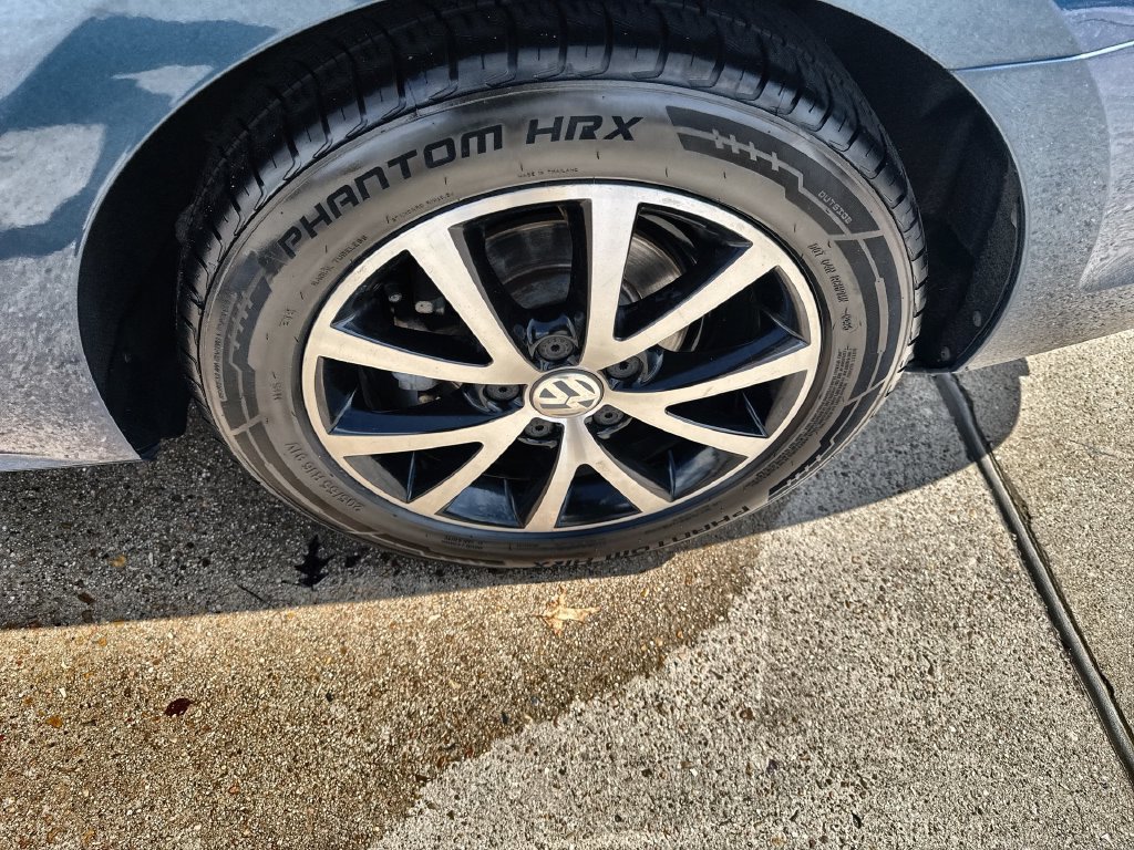 Used 2018 Volkswagen Jetta SE FWD image 12