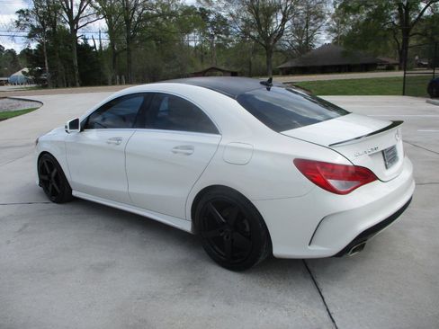Used 2015 Mercedes-Benz CLA 250 image 24