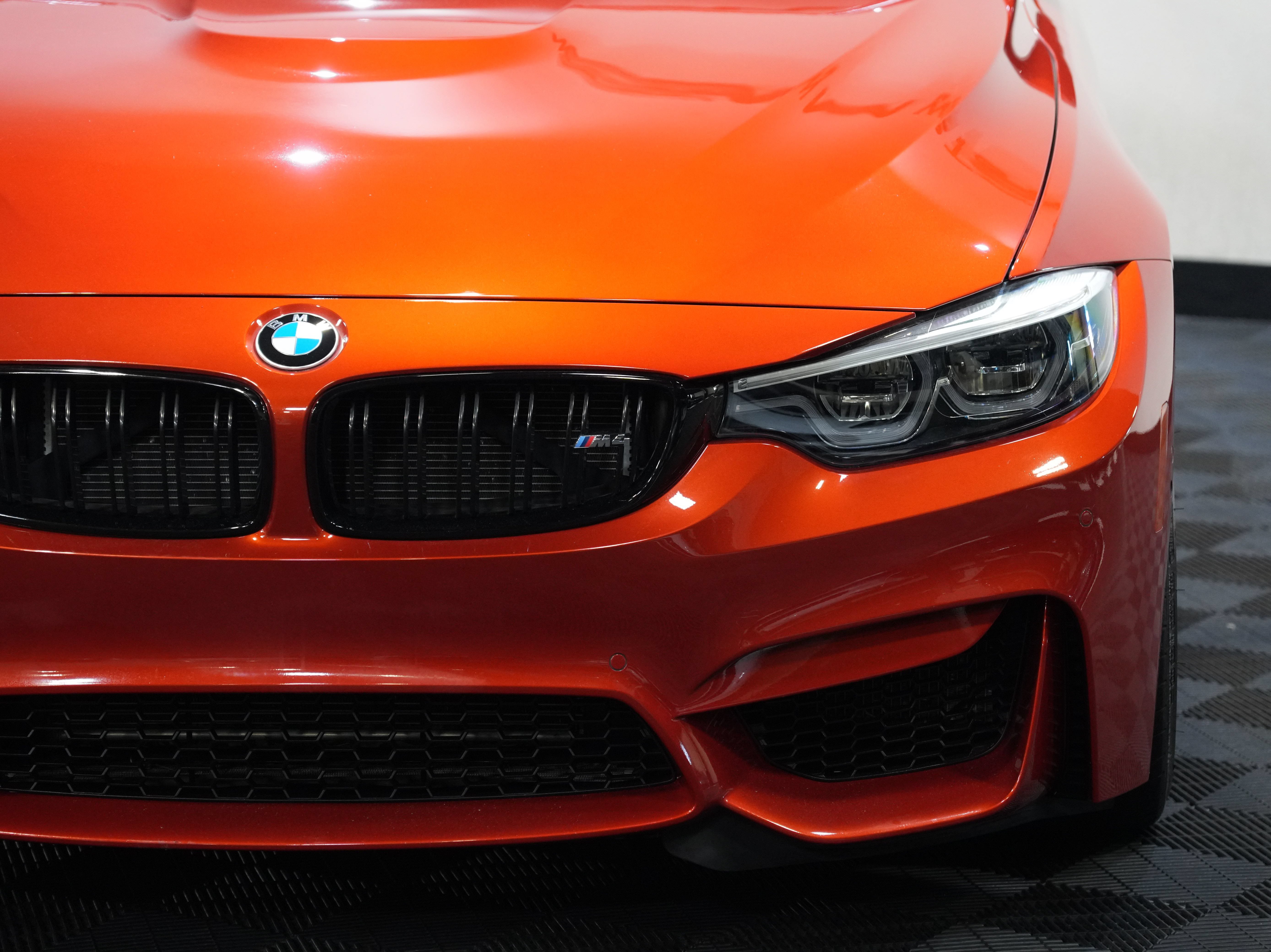 Used 2020 BMW M4 Coupe w/ Competition Package RWD image 10