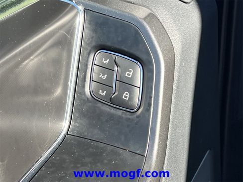 Certified 2022 Ford F150 Lariat w/ Equipment Group 502A High image 23