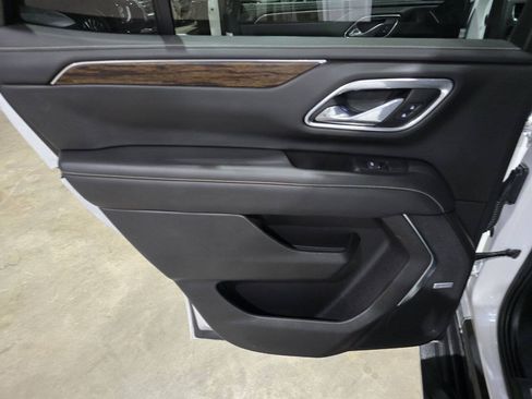 Used 2021 Chevrolet Tahoe Premier AWD/4WD image 27