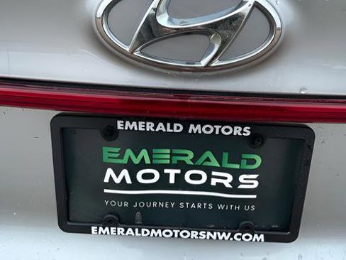 Used 2021 Hyundai Santa Fe SEL AWD/4WD image 29