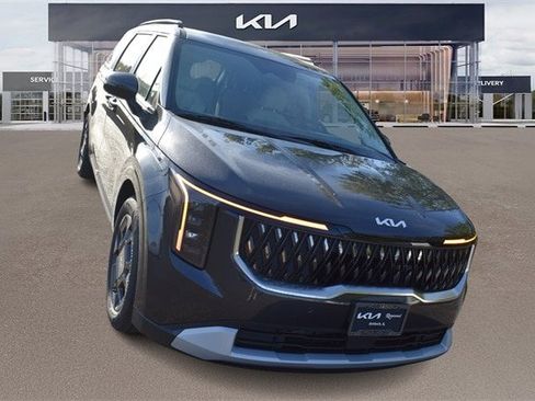 New 2026 Kia Carnival EX image 9