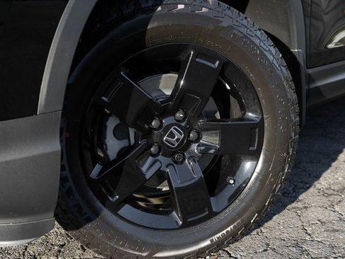 New 2026 Honda Ridgeline Black Edition image 2