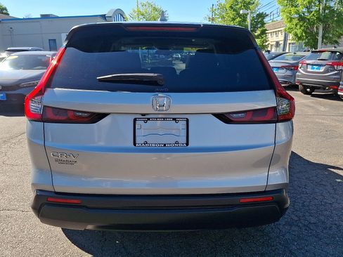Used 2023 Honda CR-V EX image 8