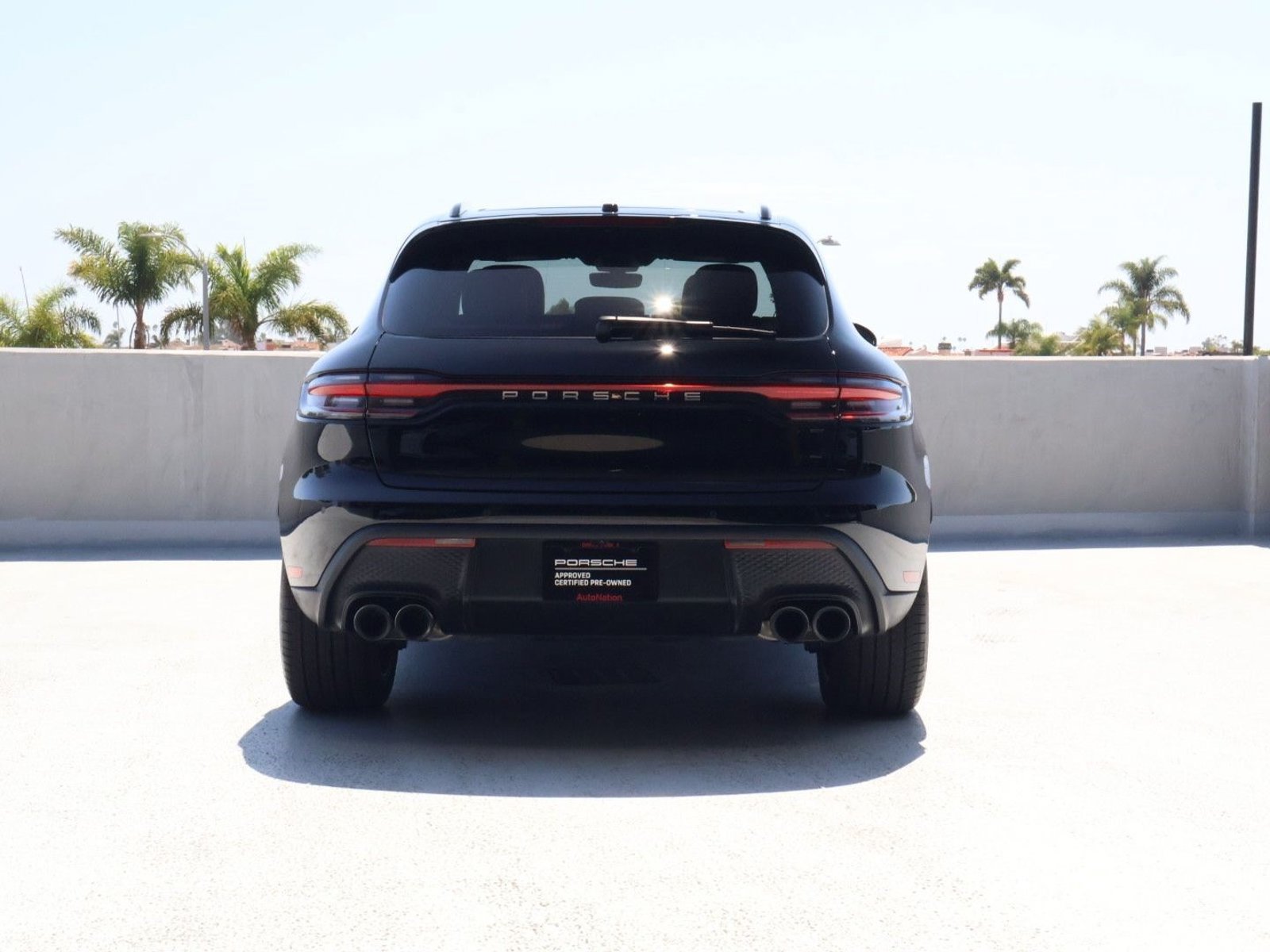 Certified 2026 Porsche Macan AWD/4WD image 10