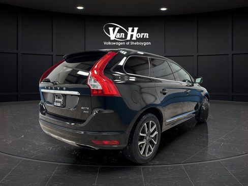 Used 2016 Volvo XC60 T6 w/ Proximity Package image 7