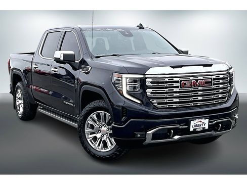 Used 2022 GMC Sierra 1500 Denali image 3