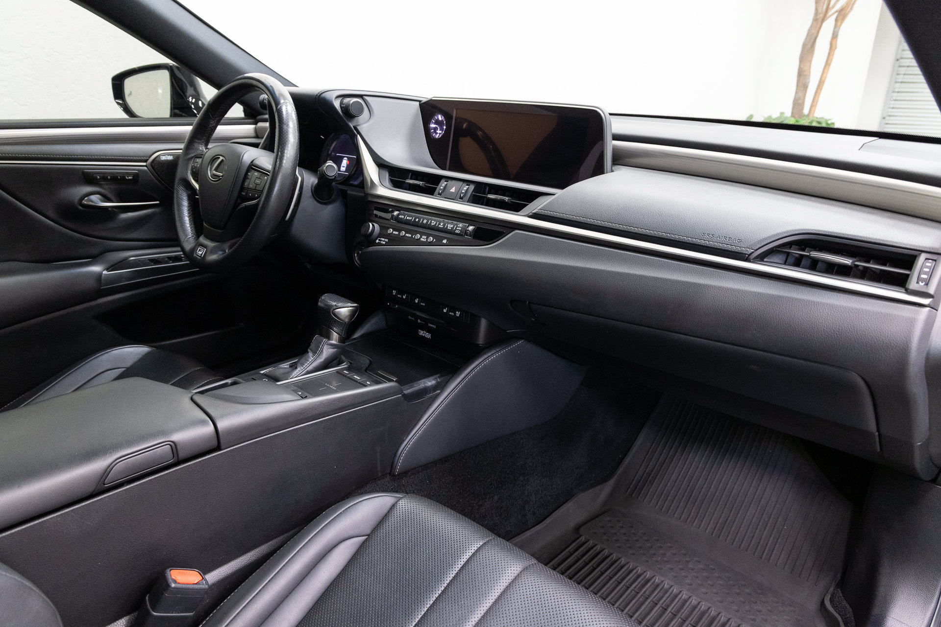 Used 2020 Lexus ES 350 F Sport w/ Accessory Package 2 FWD image 13