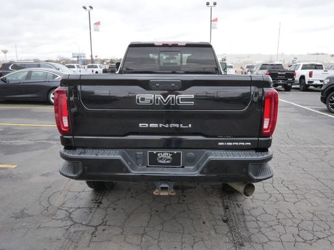 Used 2022 GMC Sierra 2500 Denali image 6