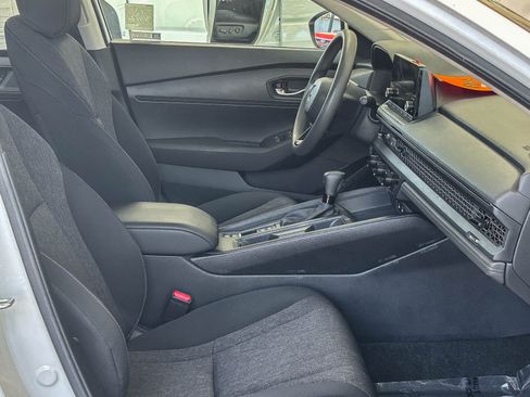 Used 2024 Honda Accord LX image 16