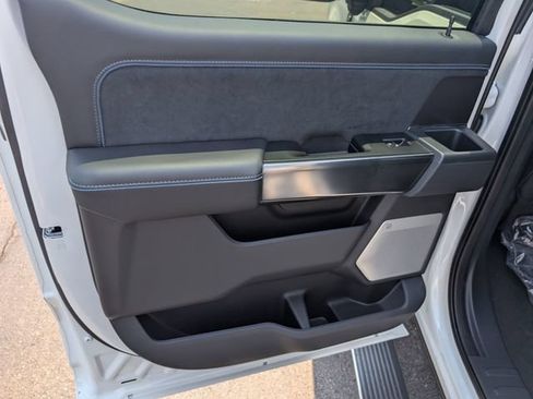 New 2026 Ford F250 Platinum AWD/4WD image 12