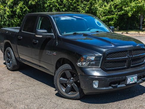 Used 2018 RAM 1500 Big Horn AWD/4WD image 2