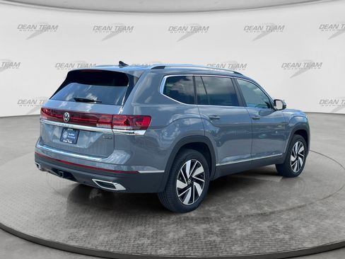 Certified 2026 Volkswagen Atlas SEL AWD/4WD image 7