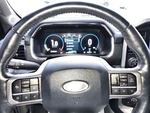 Used 2021 Ford F150 Limited image 14