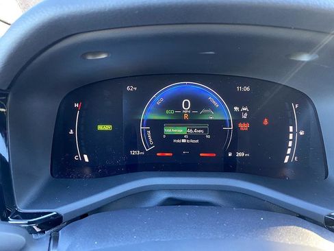 Certified 2025 Toyota Camry SE image 23