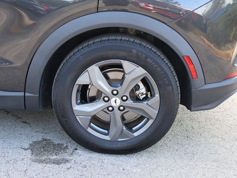 Used 2022 Ford Mustang Mach-E Select image 21