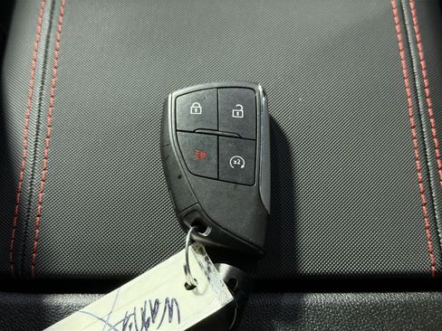 Used 2024 Chevrolet Colorado Z71 w/ Z71 Convenience Package 2 AWD/4WD image 35