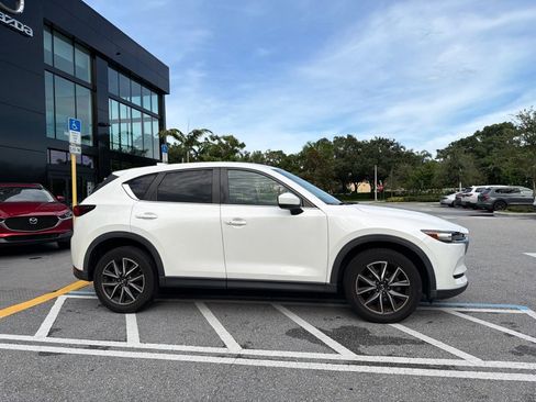 Used 2018 MAZDA CX-5 Touring FWD image 5