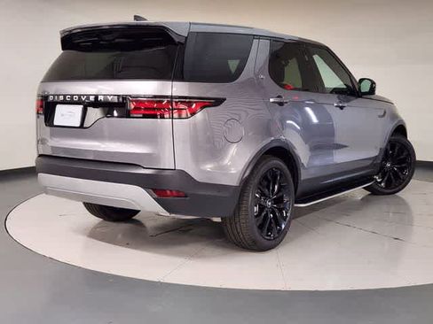 New 2026 Land Rover Discovery S AWD/4WD image 2