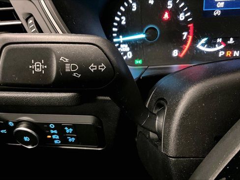 Used 2022 Ford Escape SEL image 30