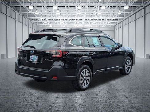 Certified 2025 Subaru Outback Wilderness AWD/4WD image 5