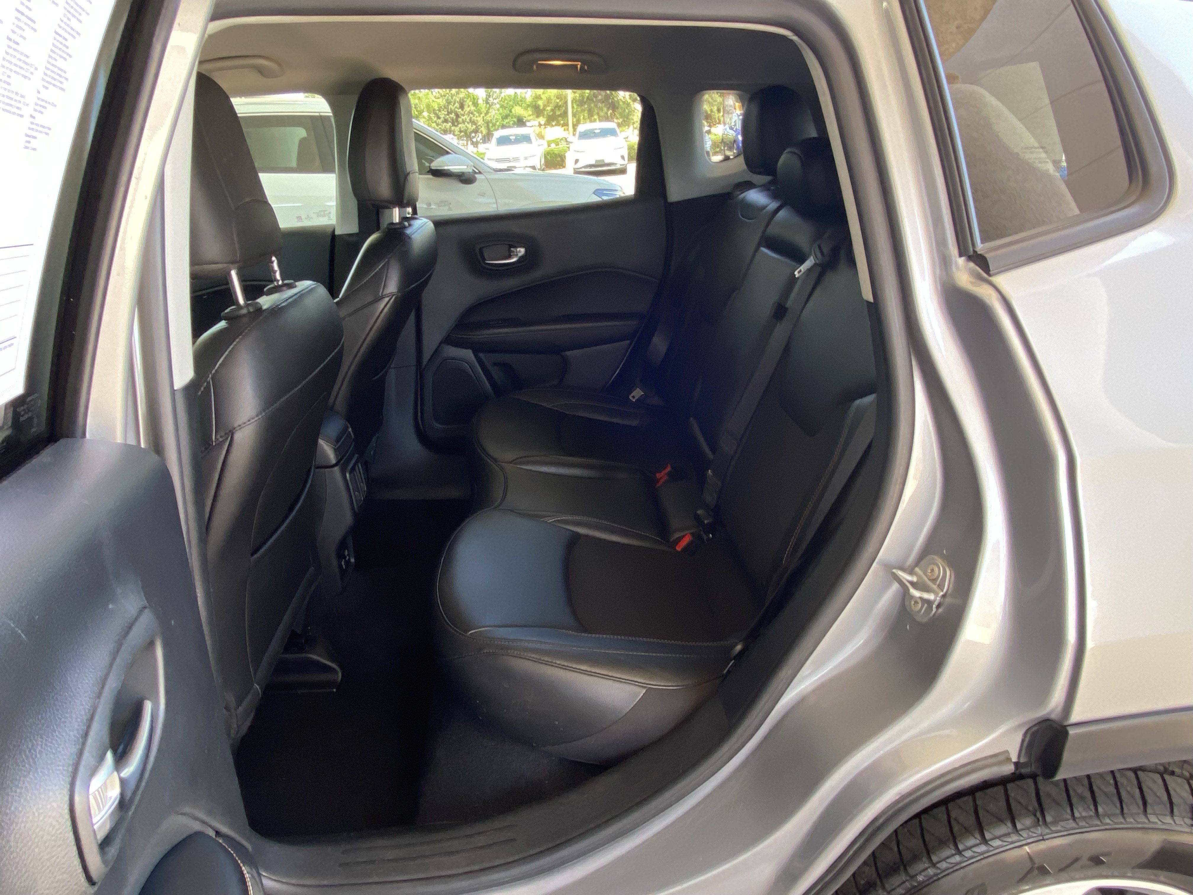 Used 2021 Jeep Compass Latitude w/ Convenience Group AWD/4WD image 38