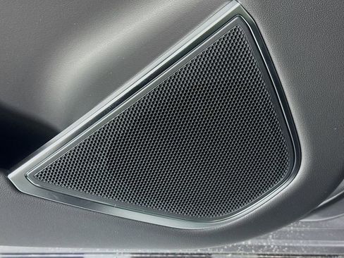 New 2026 Jaguar F-PACE R-Dynamic S image 18