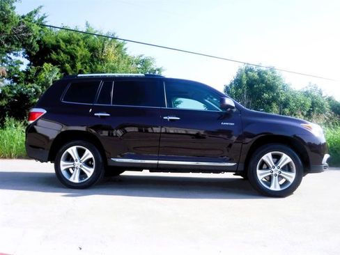 Used 2013 Toyota Highlander Limited image 5