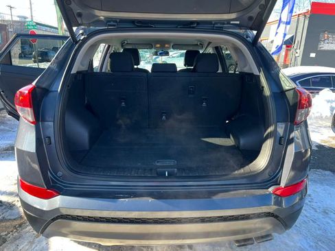 Used 2016 Hyundai Tucson Sport image 17