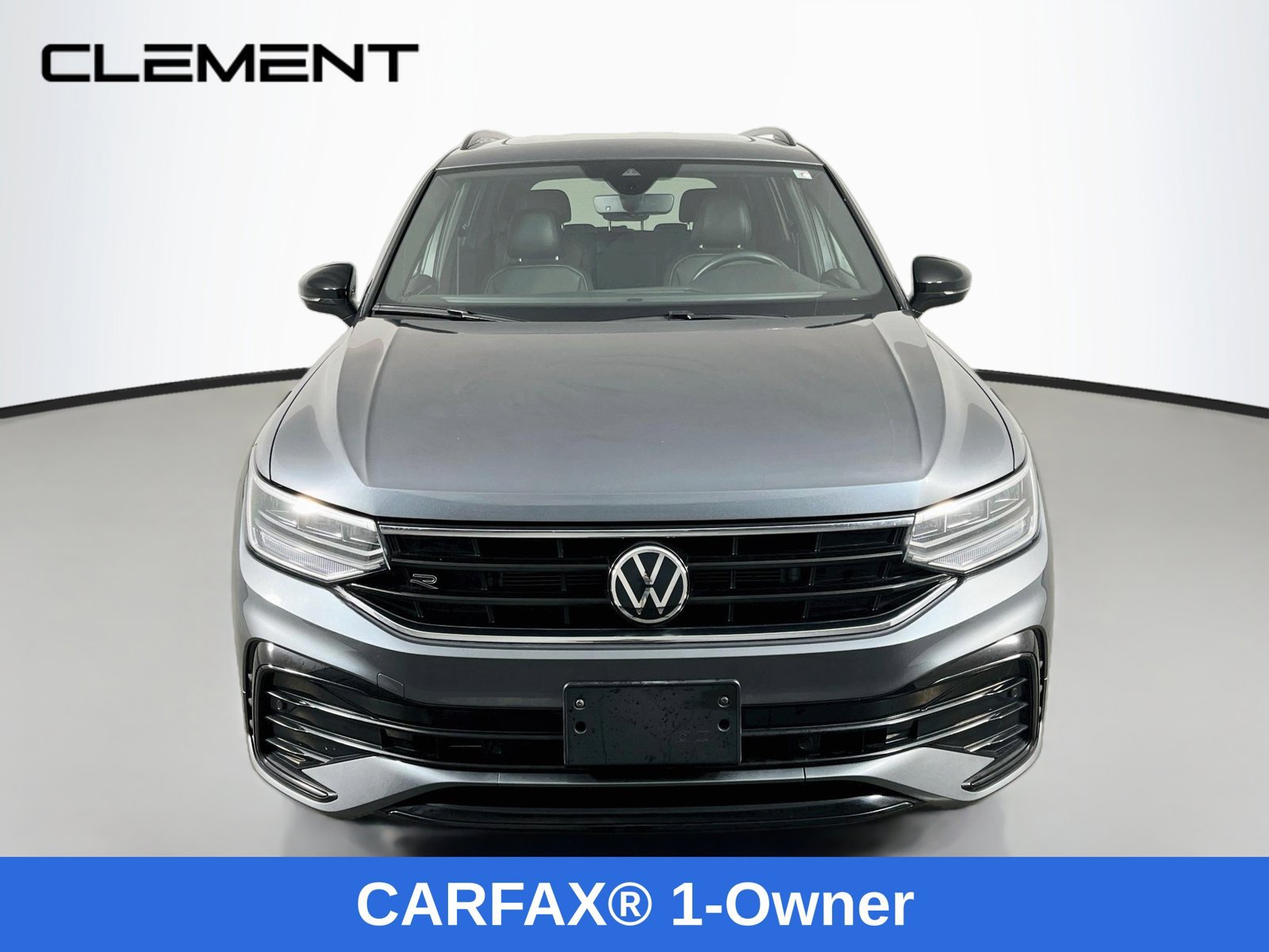 Used 2024 Volkswagen Tiguan SE R-Line FWD image 2