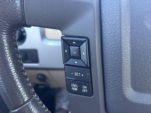 Used 2012 Ford F150 Lariat w/ Lariat Chrome Pkg image 22