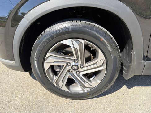 Used 2023 Hyundai Santa Fe SEL image 11