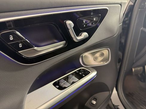 Certified 2026 Mercedes-Benz GLC 300 4MATIC image 19