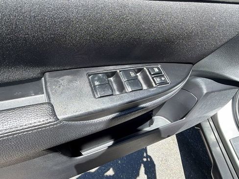 Used 2011 Subaru Outback 2.5i AWD/4WD image 20