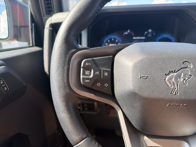 Used 2025 Ford Bronco Badlands AWD/4WD image 14