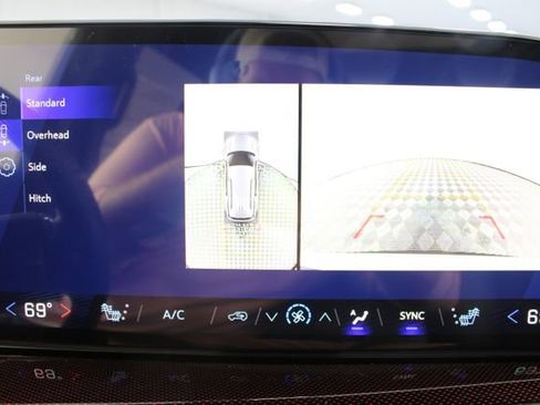 New 2026 Chevrolet Traverse Z71 image 4