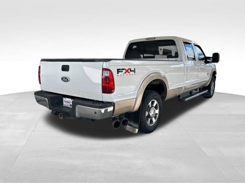 Used 2011 Ford F250 Lariat w/ Lariat Ultimate Pkg image 3
