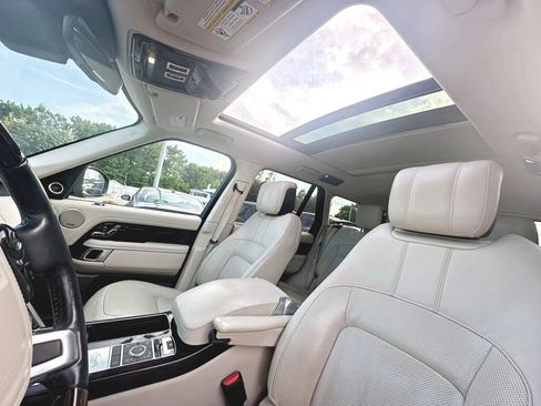 Used 2018 Land Rover Range Rover HSE AWD/4WD image 22