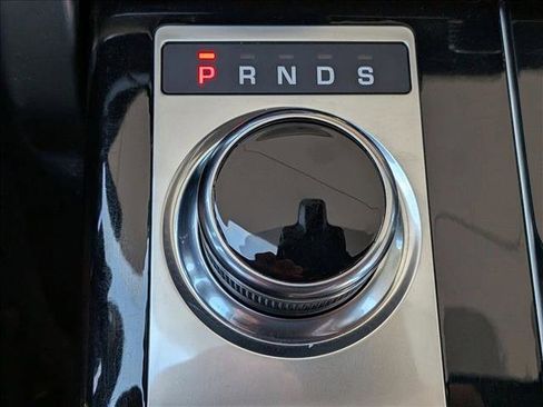 Used 2018 Land Rover Range Rover HSE AWD/4WD image 13