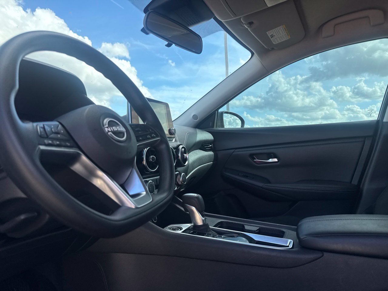 Used 2025 Nissan Sentra SV w/ Trunk Package FWD image 43