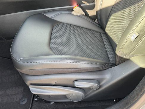 New 2026 Jeep Compass Latitude image 15