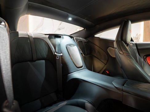 Used 2024 Aston Martin DB12 Coupe RWD image 24