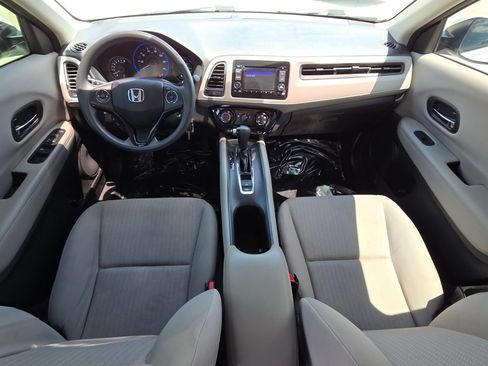 Used 2017 Honda HR-V LX image 25
