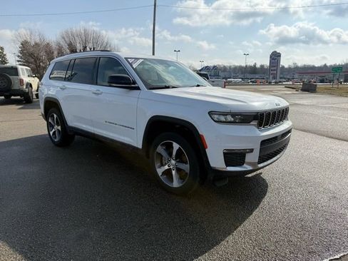 Used 2023 Jeep Grand Cherokee L Limited image 9