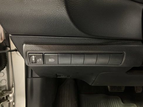 Used 2021 Toyota Corolla SE image 27