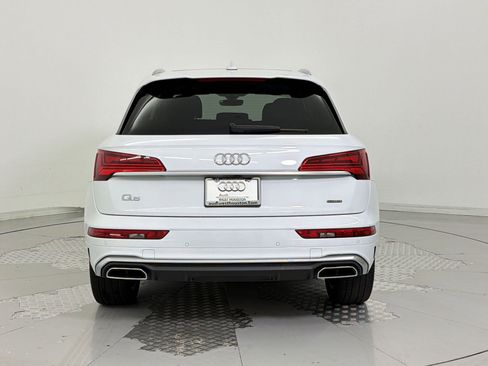 Certified 2024 Audi Q5 e Premium Plus AWD/4WD image 10