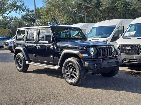 Used 2024 Jeep Wrangler Sport S image 2