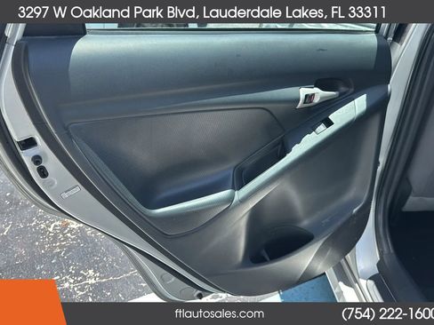 Used 2013 Toyota Matrix L w/ L Sport Pkg FWD image 24