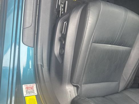 Used 2025 Toyota Camry XSE FWD image 6